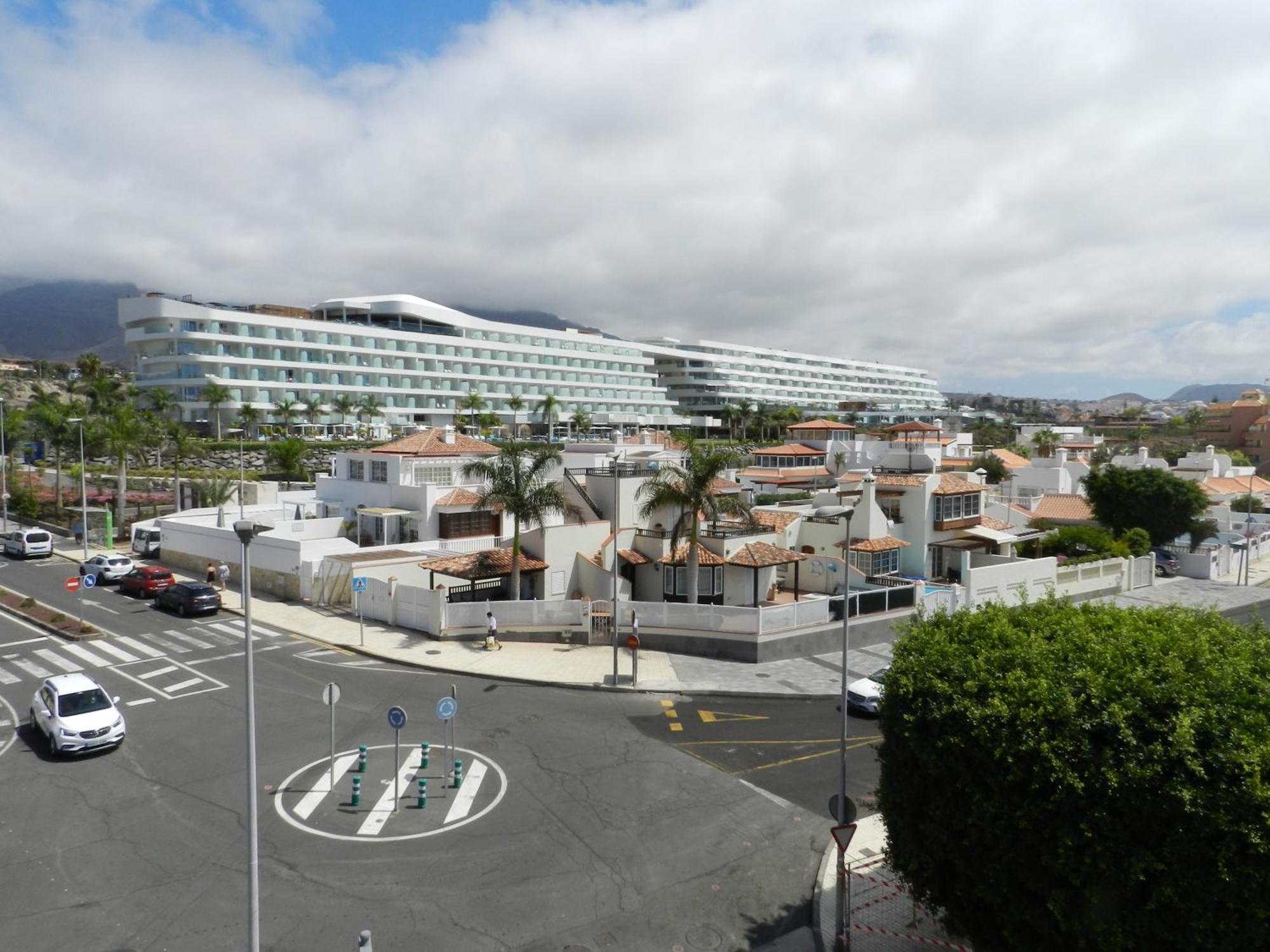 Апартаменты La Caleta Penthouse Costa Adeje Экстерьер фото